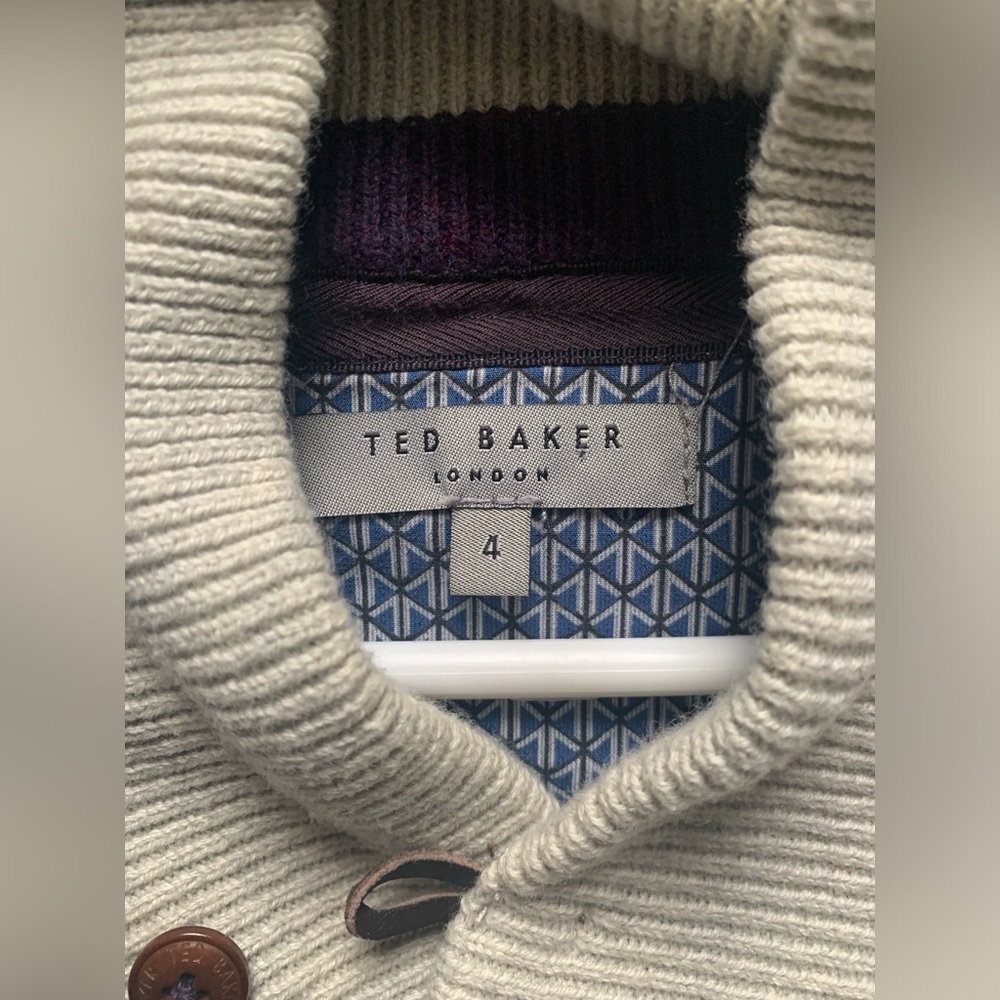 Ted Baker Wool Mix Cable Knit Shawl Sweater Cream Size Large - Picture 4 of 6